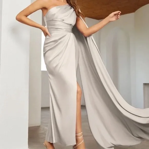 Luxe One shoulder Party  Formal Evening  Prom Satin Wedding Dress - Picture 13 of 15